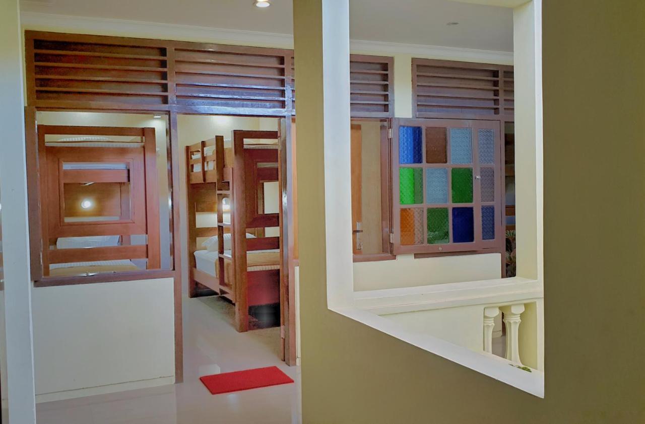 Maple Tree Homestay Maguwo Esterno foto