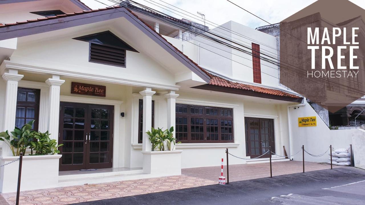 Maple Tree Homestay Maguwo Esterno foto